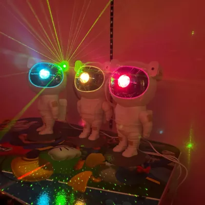 Led Projektor Nebula Astronaut
